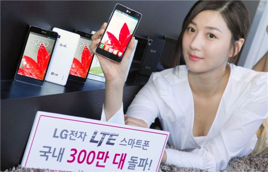 LG전자, 국내 LTE폰 판매 300만대 돌파...'10초에 1대'