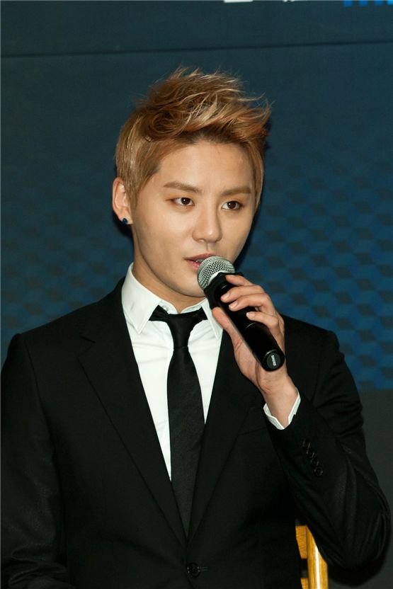 XIA talks to reporters during the appointment ceremony of the upcoming Korea Brand & Entertainment Expo [KBEE2012], held at Korea Trade-Investment Promotion Agency's head office in southern Seoul, Korea on October 17, 2012. [Lee Jin-hyuk/ 10Asia]