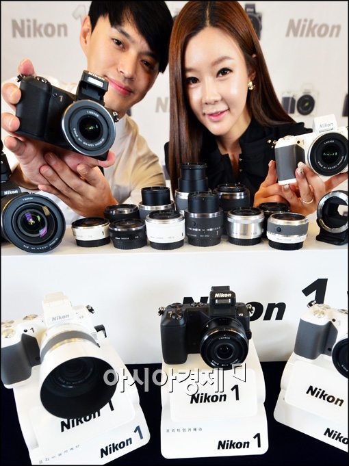 [포토]니콘이미징코리아, 'Nikon 1 V2' 발표