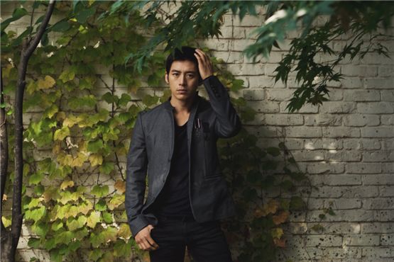 Ko Soo, Han Hyo-joo’s New Melodrama Sets Opening Date