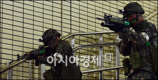 [포토]광나루역 테러대비훈련