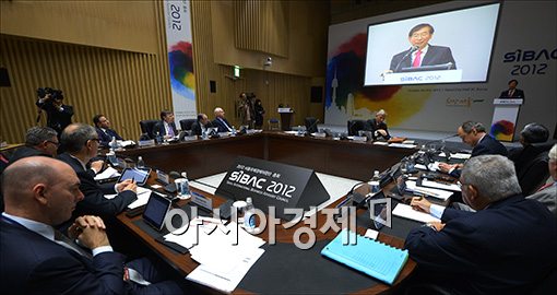 [포토]서울국제경제자문단 총회 개회