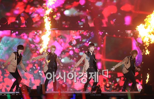 [포토]불타는 엠블랙