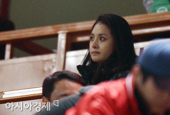 [포토] 이승엽 부인 이송정씨 '남편 화이팅!'