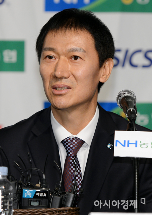 [포토] IBK기업은행 이정철 감독 '알레시아가 잘 해줄 것!'