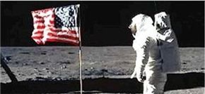 [과학을 읽다]"진공인데 깃발이 펄럭?"…해묵은 달 착륙 음모론