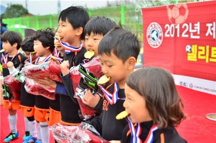 탐앤탐스, '제1회 탐앤탐스 유소년 축구대회' 개최 