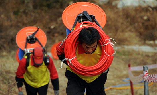 [포토] 문경서 열린 ‘산불 지상진화경연대회’