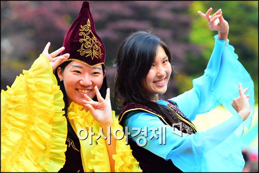 [포토]고려대, 외국인학생 축제