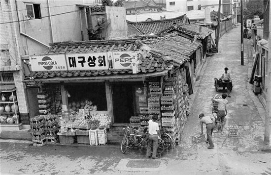 '2012 서울사진축제' … 추억 속 앨범 펼친다