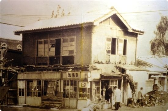 1956년 대전역 옆에 문을 연 찐빵집 성심당(聖心堂)