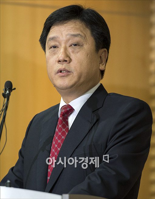 [포토]수사결과 발표하는 이광범 특검