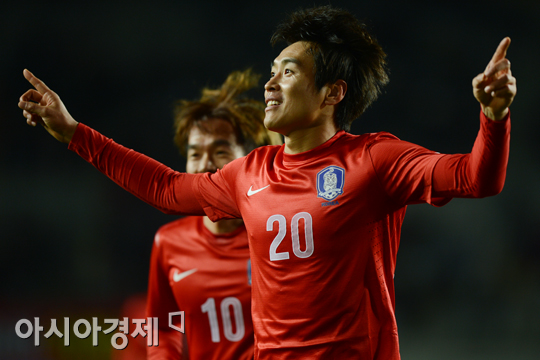 [A매치] 한국 1-0 호주…이동국 선제골(1보)