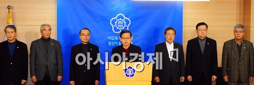 [포토]동계 전력수급 및 에너지 절약 대책 발표하는 김황식 총리