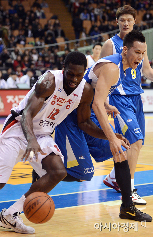 [포토] 파틸로 '공은 못 줘!'