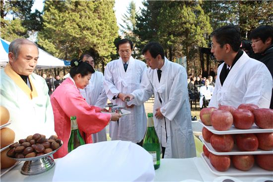 순국선열들 나라사랑 정신 잊지 않겠습니다