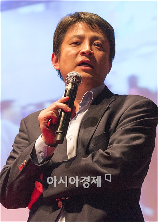 [포토]강연하는 박정민 T스토어사업부 본부장