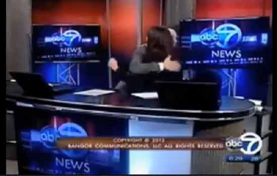 생방송 중 퇴사 앵커, '수년간 마찰 겪은 경영진 탓?'