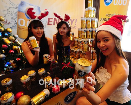 [포토]깔끔한 무알콜 음료 '하이트 0.00'