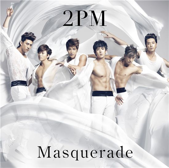 2PM, 日싱글 '마스커레이드'··타워레코드1위-오리콘 톱5
