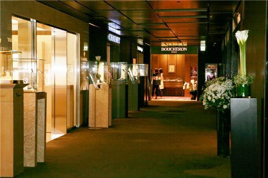 '세계 최고명품 시계가 한자리에' 갤러리아명품관, 마스터피스존 오픈