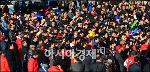 [포토]박근혜 대선후보 보러 몰린 시민들