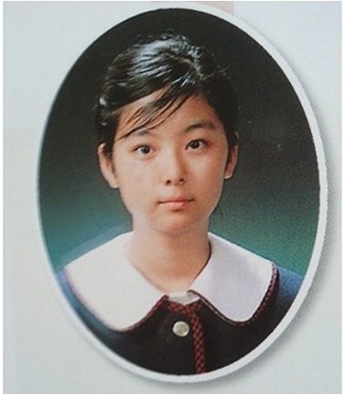 한지우 졸업사진, '뚜렷한 이목구비' 자연미인 입증