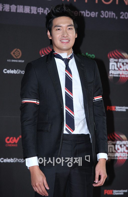 [포토]정겨운, 넥타이가 포인트!