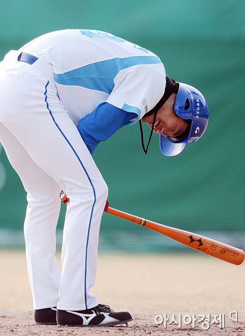 [포토] 김광현 'SK 에이스 체면 다 구겨지네'