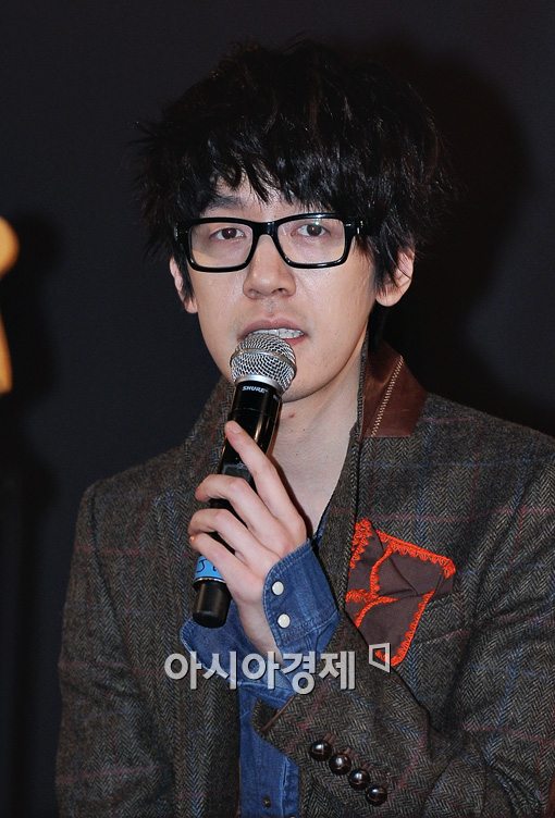 [포토]'넬' 이정훈, "전 'Blue'라는 곡이 제일 좋아요"