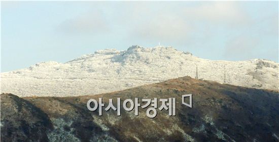 [포토]한 폭의 그림같은 무등산 설경 
