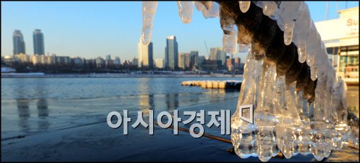 [포토]한파 속 고드름