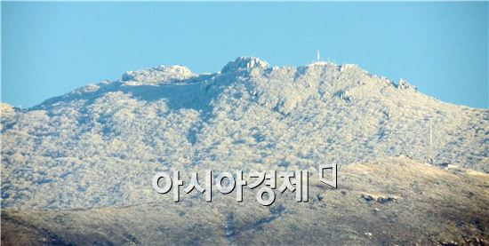 [포토]한파가 만들어낸 한 폭의 그림 