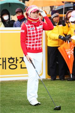 한·일 여자프로골프 압승에…박인비, 김자영 입은 옷 인기
