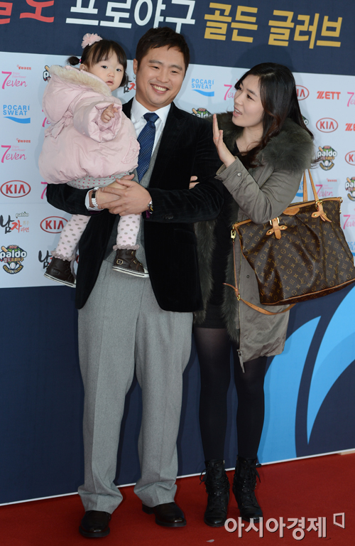 [포토] 박한이 '사랑하는 가족들과 함께'