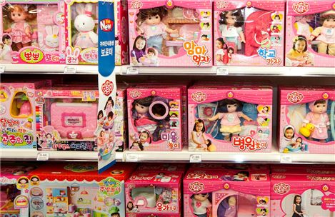홈플러스, 첫 PB 완구 보로미 론칭