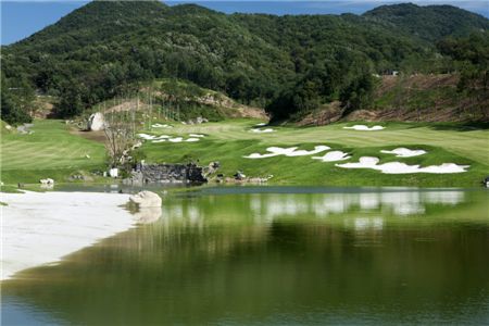 [골프三매경] 남촌의 아우 '동촌'