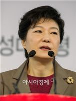 [포토]박근혜,“성폭행범이나 하는 짓인데...”