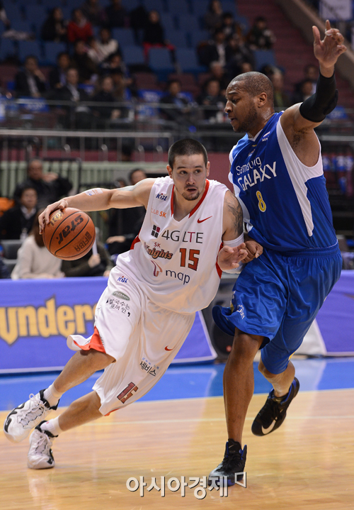 [포토] 김민수 '거침없이 돌파!'