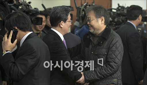 [포토]자축하는 새누리당 최고위원