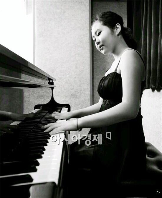 ‘피아노 없는 피아니스트’ 문지영, 제야의 종소리 울린다