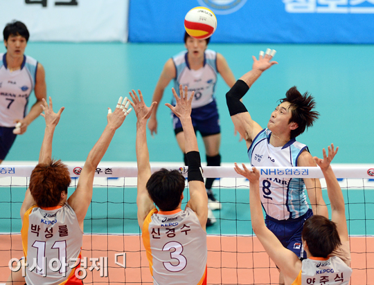 [포토] 김학민 '강력 스파이크!'