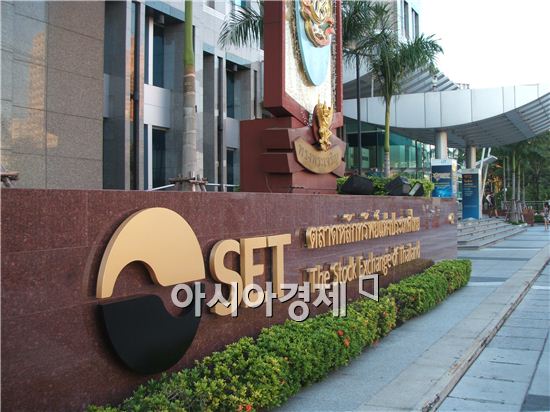 15년 만의 최고 호황 '태국 증시'