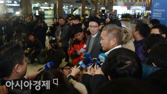 [포토] 정대세 향한 뜨거운 취재열기