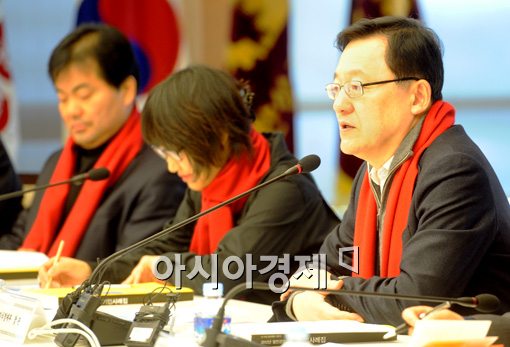 [포토]홍석우 "절전경영 부탁드립니다"