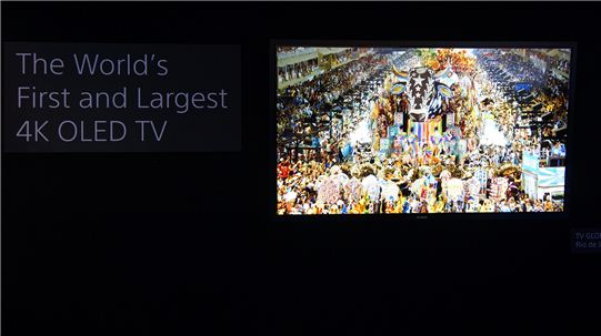 [CES2013]소니, 56인치 UHD OLED TV 공개하며 '반격'