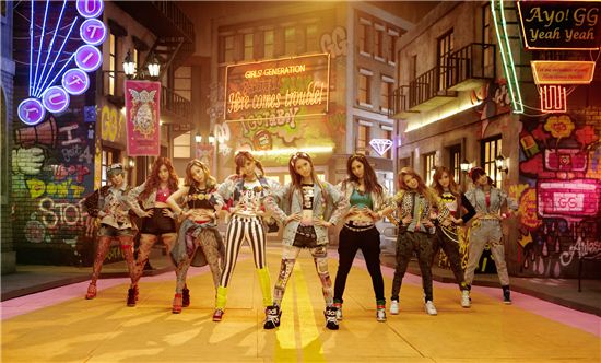 [인터뷰] 소녀시대, 세계의 중심에서 'K-POP'을 외치다