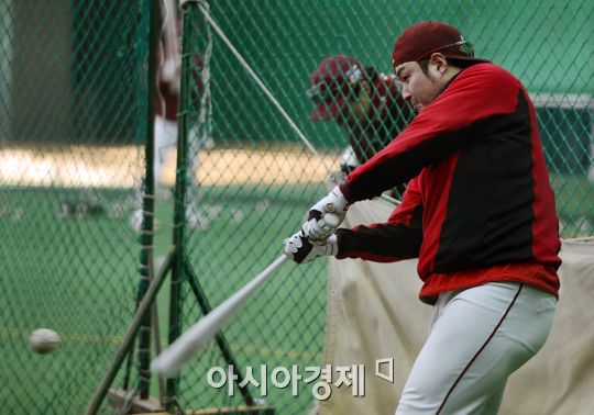 [포토] 박병호 '올 시즌도 최고의 활약을 위해'