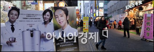 [포토]줄어든 일본 관광객들, 명동은 썰렁