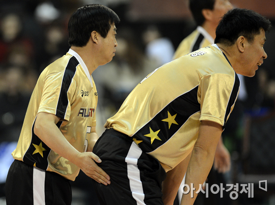 [포토] 김호철 '(장)윤창아, 너만 믿는다'